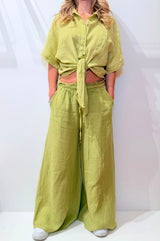 Completo in lino lime