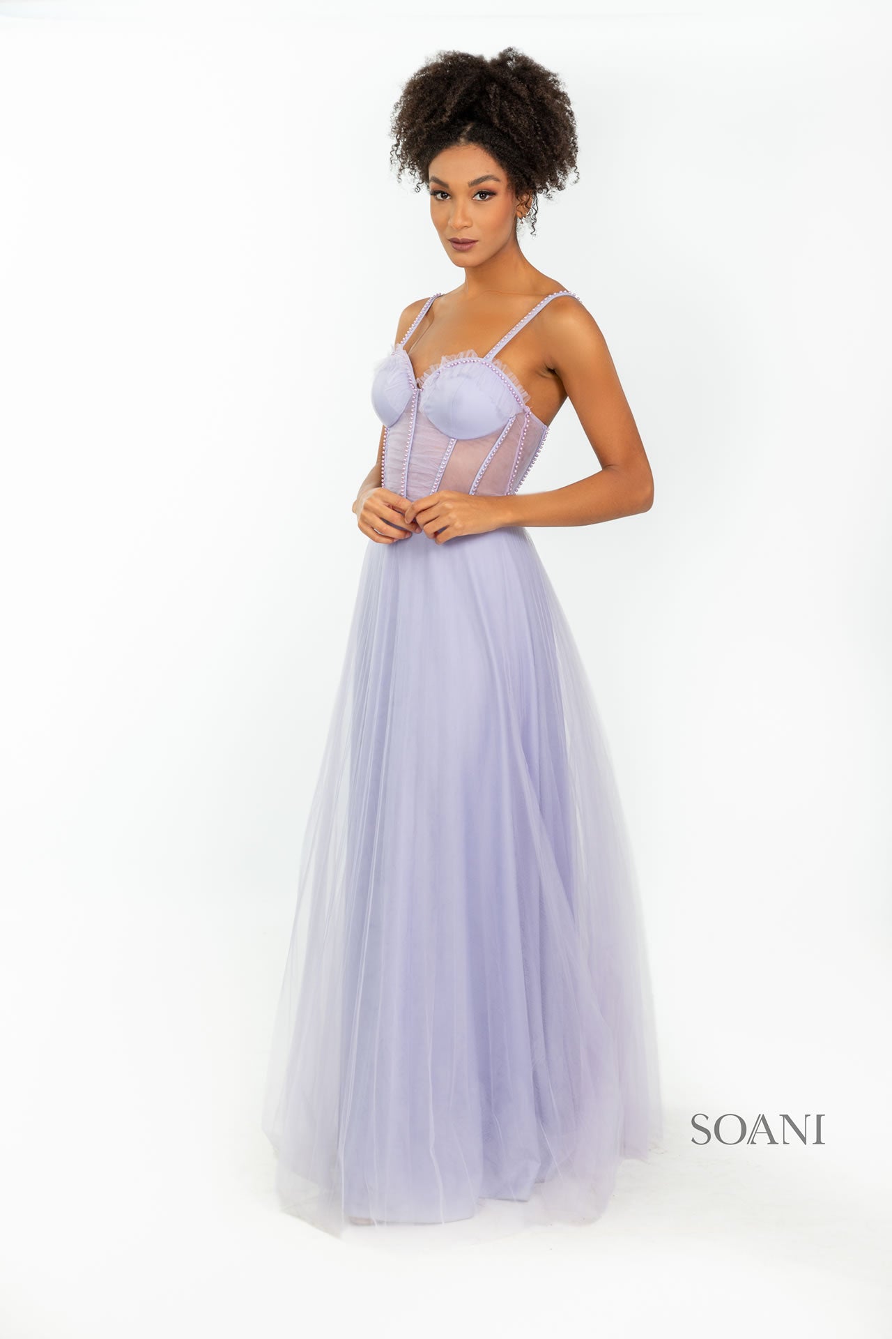 Abito lungo in tulle plissettato